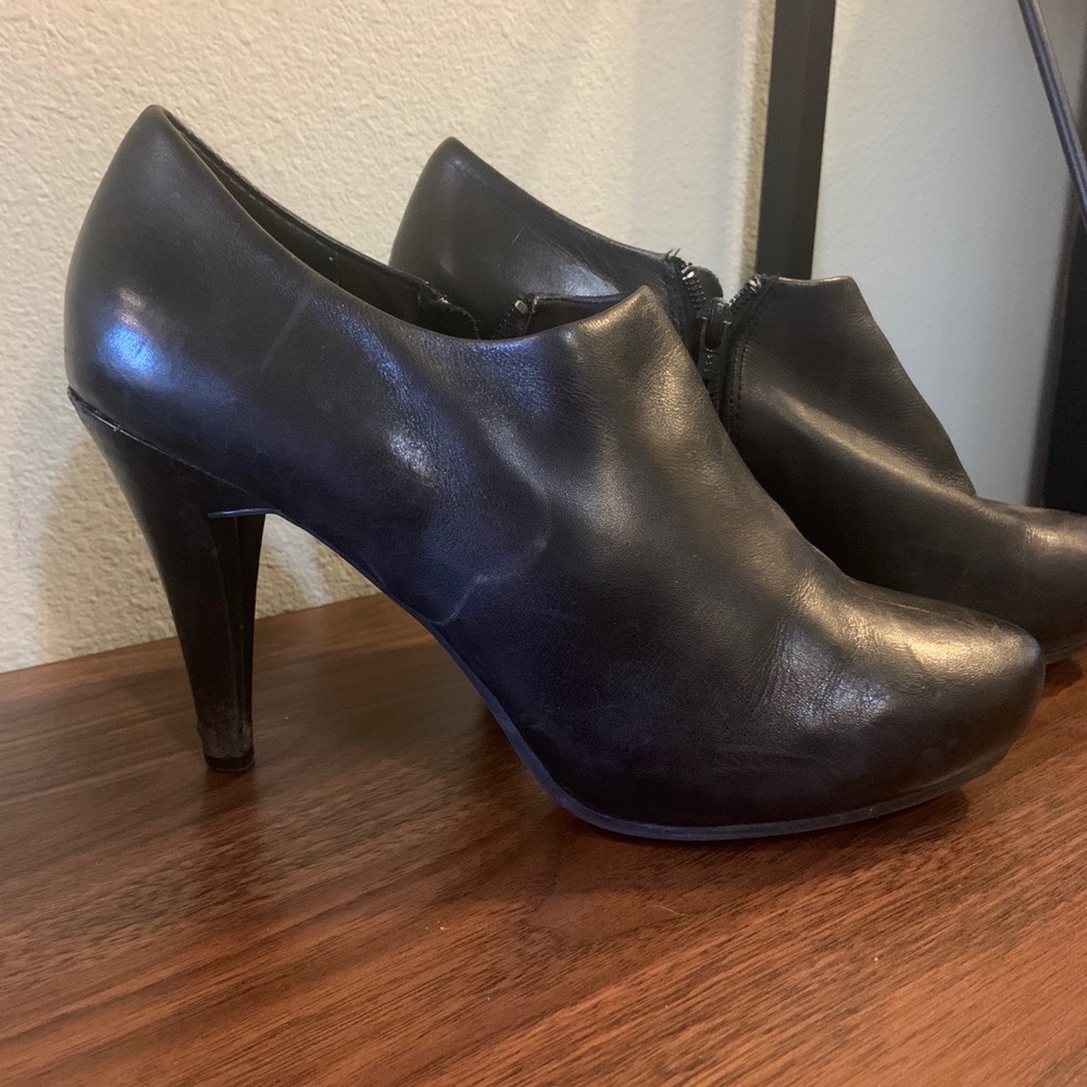 Ankle booties